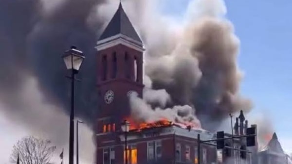 3 حوادث هائلة تهز أمريكا وتثير ذعر المواطنين