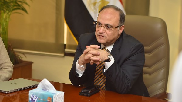 الدكتور علي الغمراوي