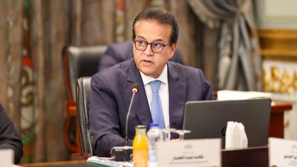 الدكتور خالد عبدالغفار، وزير الصحة والسكان