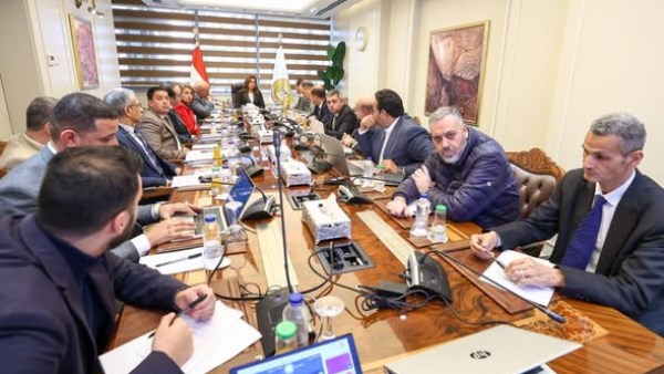 جانب من اجتماع اليوم