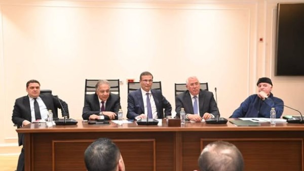 جانب من اجتماع اليوم 