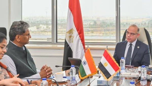 جانب من اجتماع اليوم 