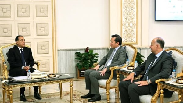 جانب من اجتماع اليوم 