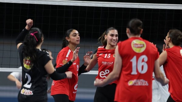 سيدات طائرة الأهلي