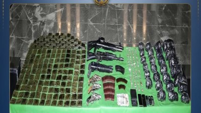 وزارة الداخلية تضرب بؤرًا إجرامية بالجيزة وتضبط طن مخدرات وأسلحة غير مرخصة