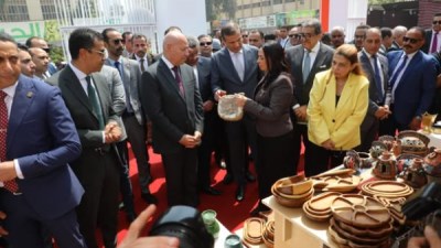  معرض زهور الربيع