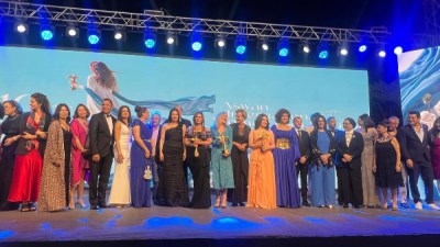 وزيرة الثقافة ومحافظ أسوان يفتتحان مهرجان أسوان الدولي لافلام المرأة 