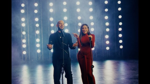 دينا الشربيني وأبو 