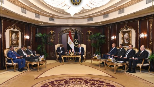 مصر والسودان يبحثان آليات تبادل الخبرات الأمنية