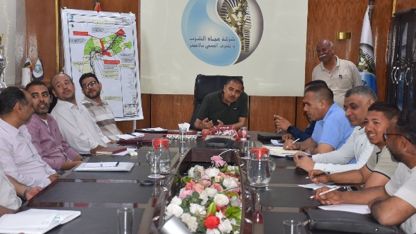 رئيس شركة مياه الشرب والصرف الصحى بالاقصر 