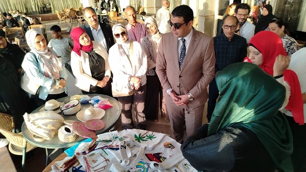 نائب محافظ الأقصر يشهد حفل ختام برنامج تمكين المرأة 