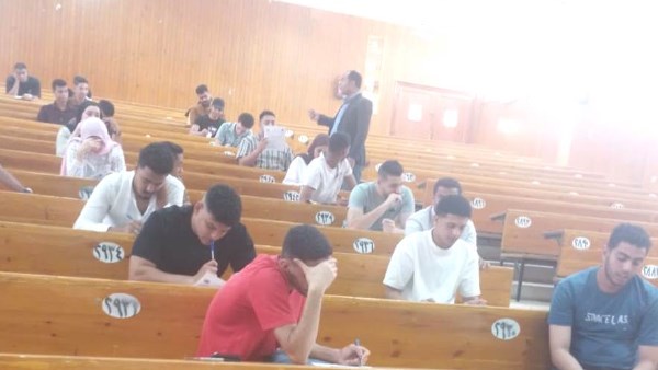 جانب من الامتحان 