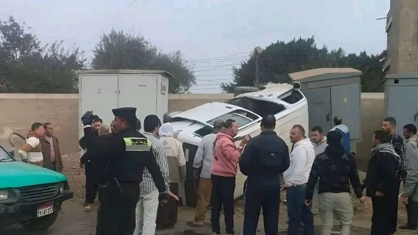 انقلاب ميكروباص بكوم حمادة 