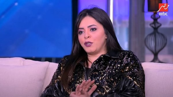 المطربة ياسمين نيازي