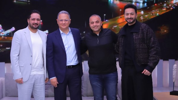 صناع مسلسل "المداح"