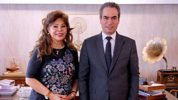 الفنانة الكبيرة صفاء أبو السعود