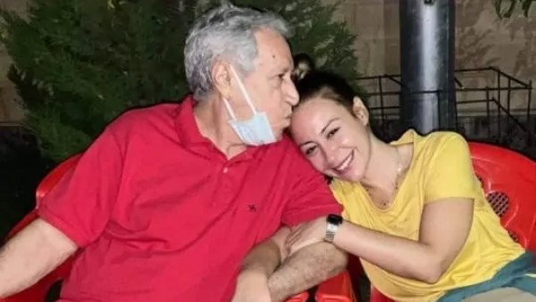 منة شلبى والدها 