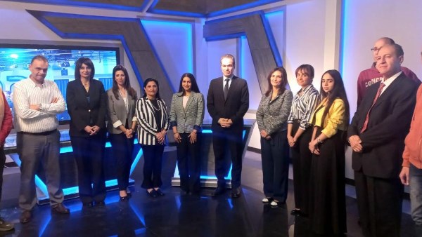 الكاتب أحمد المسلماني