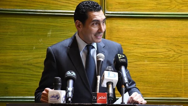 وزير الشباب والرياضة جوهر نبيل 