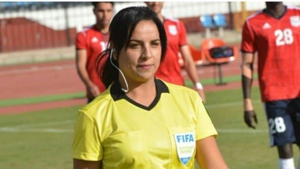 الحكم نورا سمير