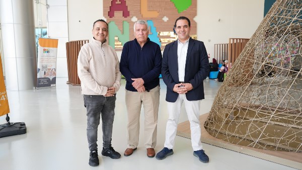 الخواجة في مستشفى الناس