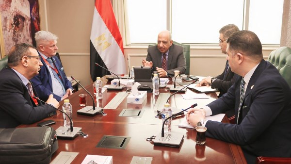 جانب من الاجتماع 