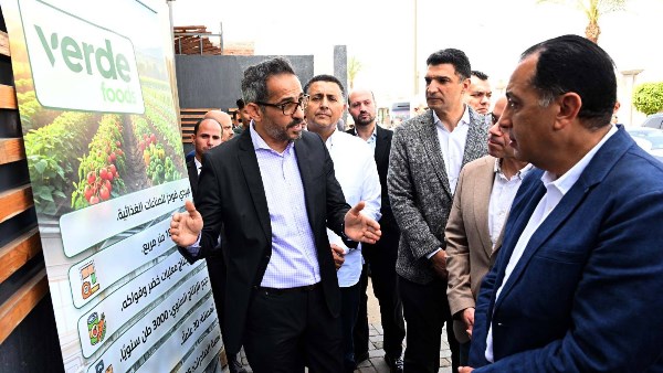 رئيس الوزراء يتفقد مصنع "فيردي فودز" للصناعات الغذائية ببنها