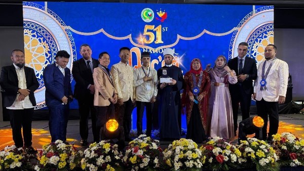 وزير الأوقاف يشهد ختام مسابقة القرآن الكريم بالفلبين ويكرّم الفائزين