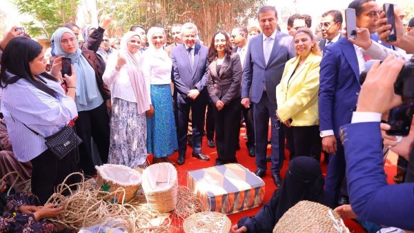  وزيرة التضامن تفتتح فعاليات معرض "ديارنا زهور الربيع" بالمتحف الزراعي المصري