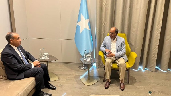 لقاء علي هامش منتدى أنطاليا الدبلوماسي