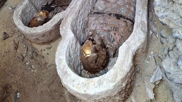 الكشف عن مقبرة تعود للعصر الروماني بمنطقة البهنسا بمحافظة المنيا