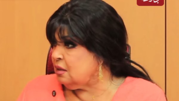 فيفي عبده خلال ندوتها بموقع بصراحة