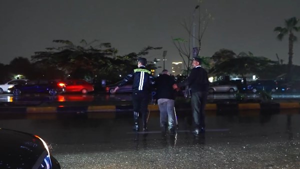 بأعلى درجات الاستعداد.. جهودا الداخلية" لمواجهة موجة الطقس السيئ وتأمين الطرق بمختلف المحافظات  