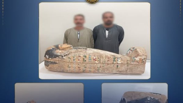 كان هيبيع التاريخ.. القبض على شخصين بحوزتهم  قطع أثرية وتابوت بقصد الإتجار بسوهاج 