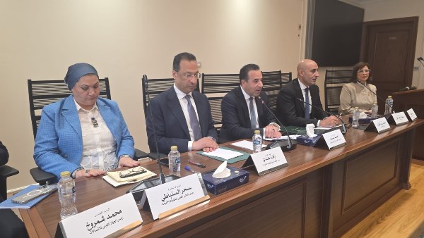 وزير الاتصالات: نسعى لقانون متوازن لحماية الأطفال رقميًا مع ضمان الخصوصية ودون تعطيل الاستفادة من المنصات 