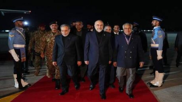 شروط إيران لانهاء الحرب مع الولايات المتحدة بوساطة باكستان في العاصمة إسلام آباد. 