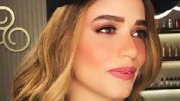 النيابة تحقق مع البلوجر بيج ياسمين في الجيزة بسبب محتوى مخالف