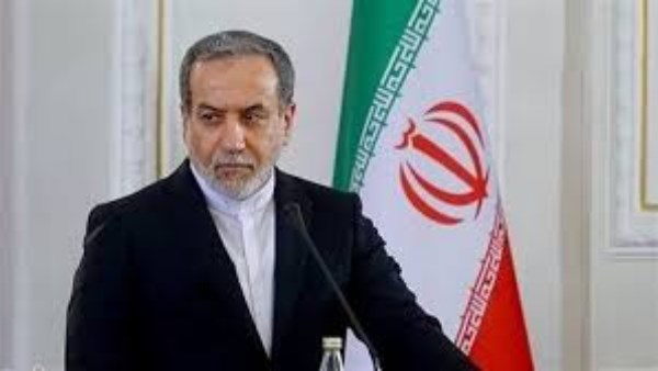 عاجل عراقجي: نعلن أن مضيق هرمز مفتوح بالكامل أمام جميع السفن التجارية طوال الفترة المتبقية من وقف إطلاق النار 