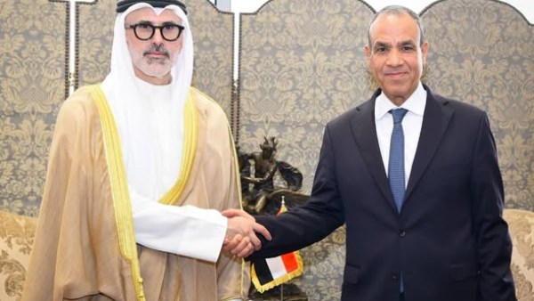 مصر والكويت تؤكدان تطوير العلاقات ومواصلة التنسيق بشأن قضايا المنطقة 