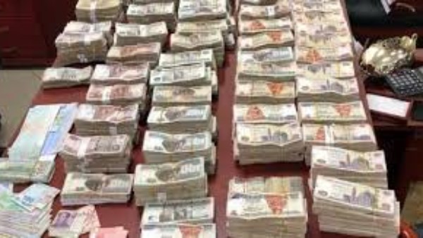 القبض على شخصين لقيامهما بغسـل 50 مليون جنيه من الهجرة غير الشرعية بكفر الشيخ 