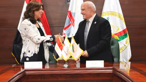 النيابة الإدارية والجامعة المصرية الصينية توقعان بروتوكول تعاون لتعزيز الثقافة القانونية والتدريب القضائي
