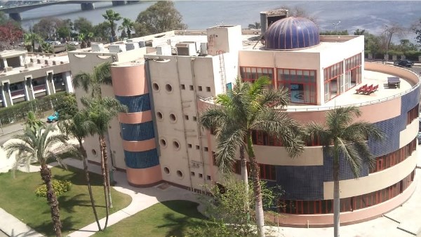 المستشفيات 