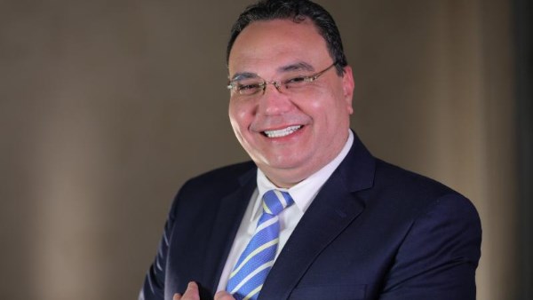 وليد هندي، استشاري الصحة النفسية