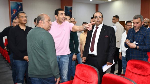 وزير الشباب والرياضة 