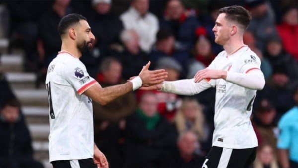 محمدصلاح وروبيتسون 