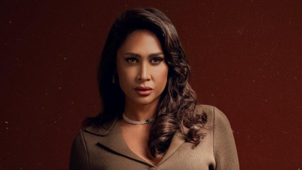 النجمة إنجي كيوان