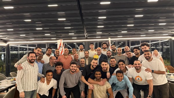 الاحتفالية 