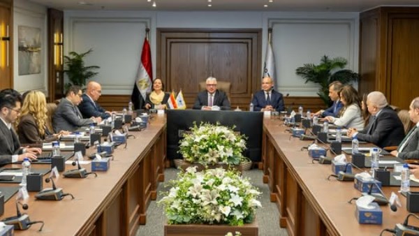 جانب من اجتماع اليوم 