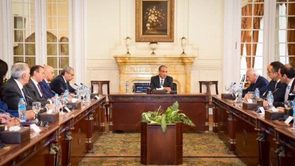 جانب من اجتماع اليوم