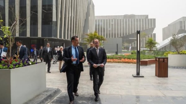 وزير المالية